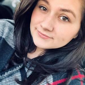 Meet your Posher, Desi